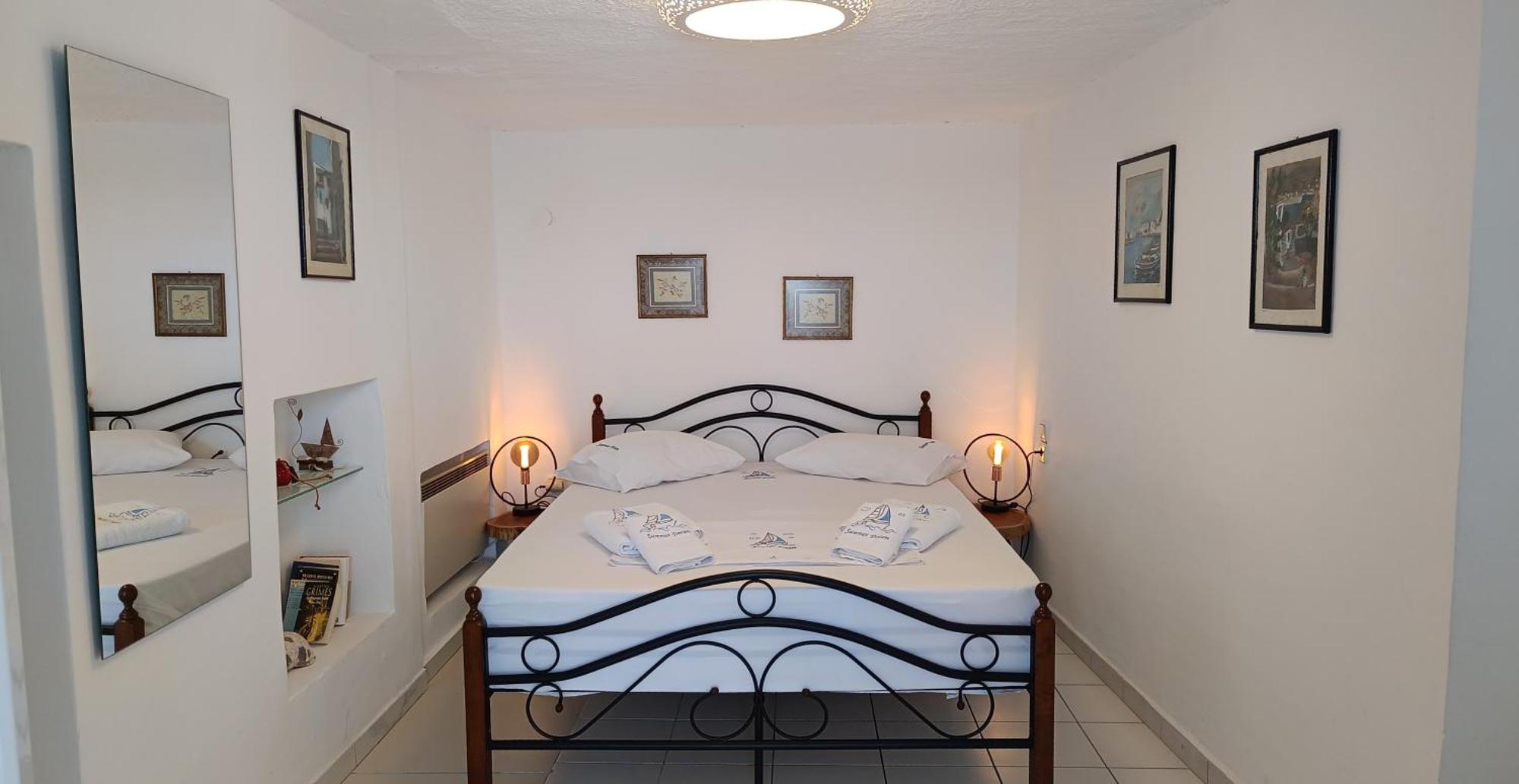 Summer Dream Poros Town Bagian luar foto